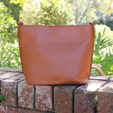 BRIELLE BUCKET BAG CAMEL