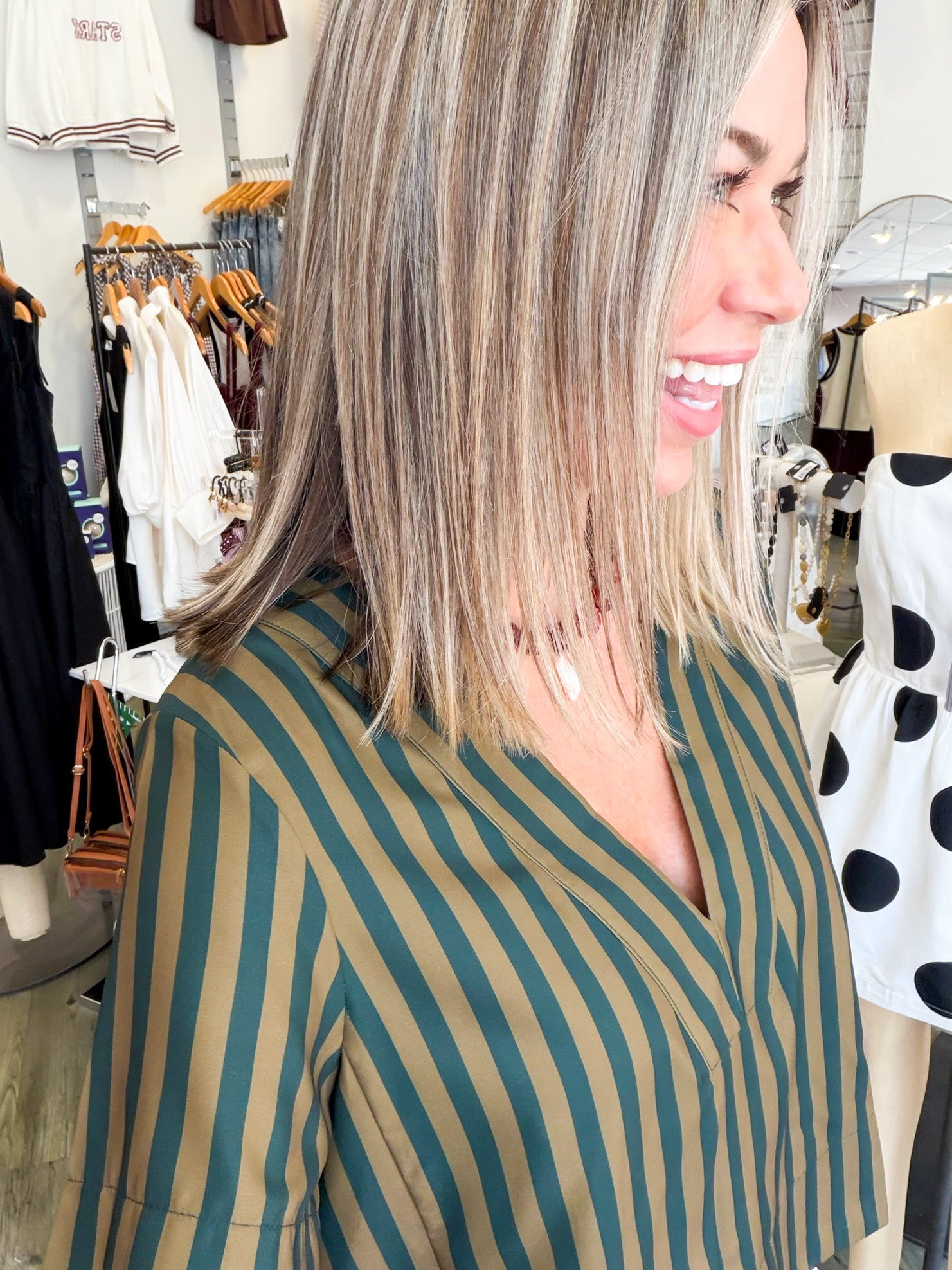 V-neck Striped Short Seeve Top