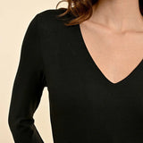 FINE KNITTED V-NECK BLACK BODYSUIT