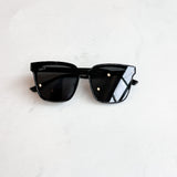 NYX BLACK SUNGLASSES