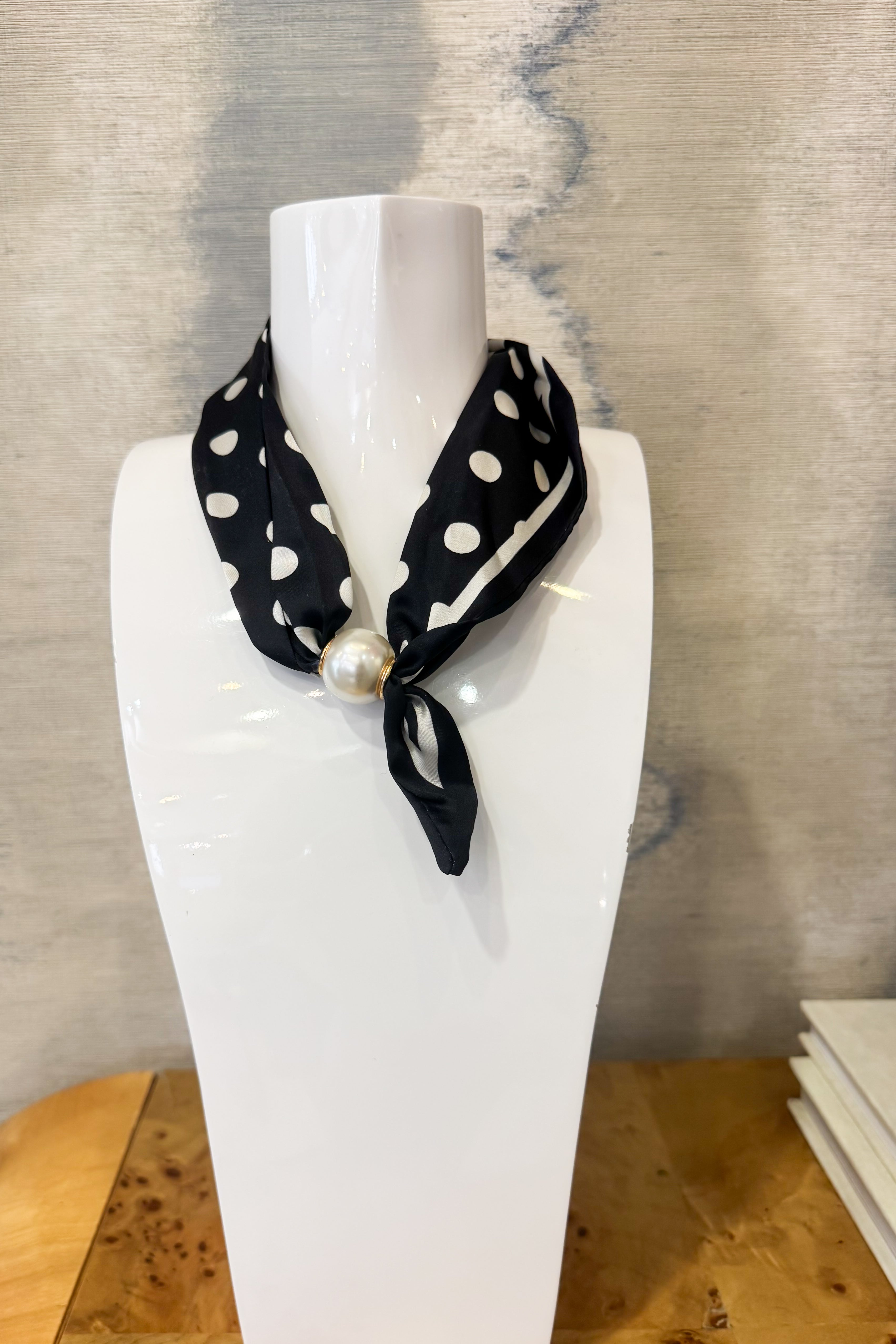 Accented Pearl Scarf Choker