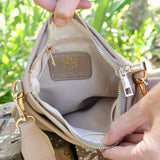 BRIGGS CROSSBODY || TAUPE