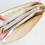 LIZ PEARL CROSSBODY BAG