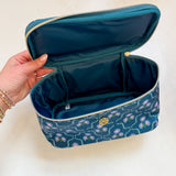 VENICE VINES KISS AND MAKEUP BAG