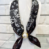 Magnetic Pearl Scarf