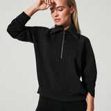 AIRESSENTIALS HALF ZIP || BLACK