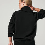 AIRESSENTIALS HALF ZIP || BLACK